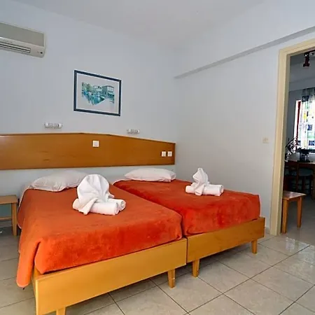 Erato Studios&apartments