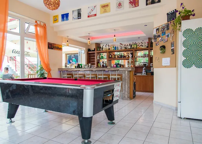 Erato Studios&apartments Aparthotel 3*