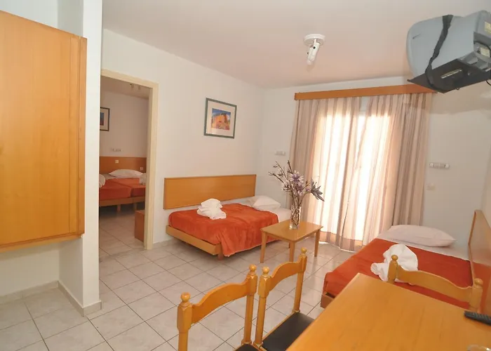 Erato Studios&apartments