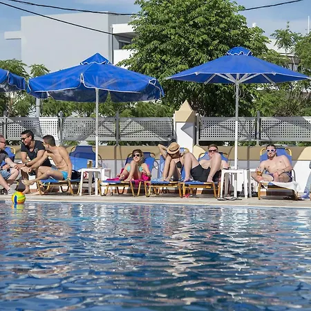 Apart-hotel Erato &