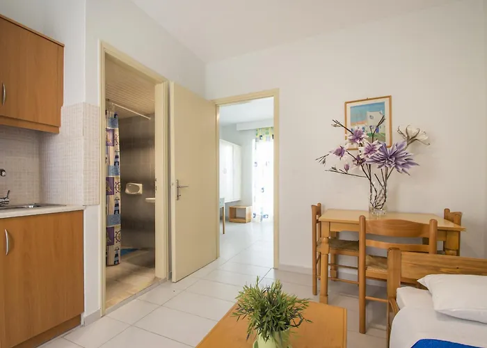 Erato & Aparthotel Kos Town